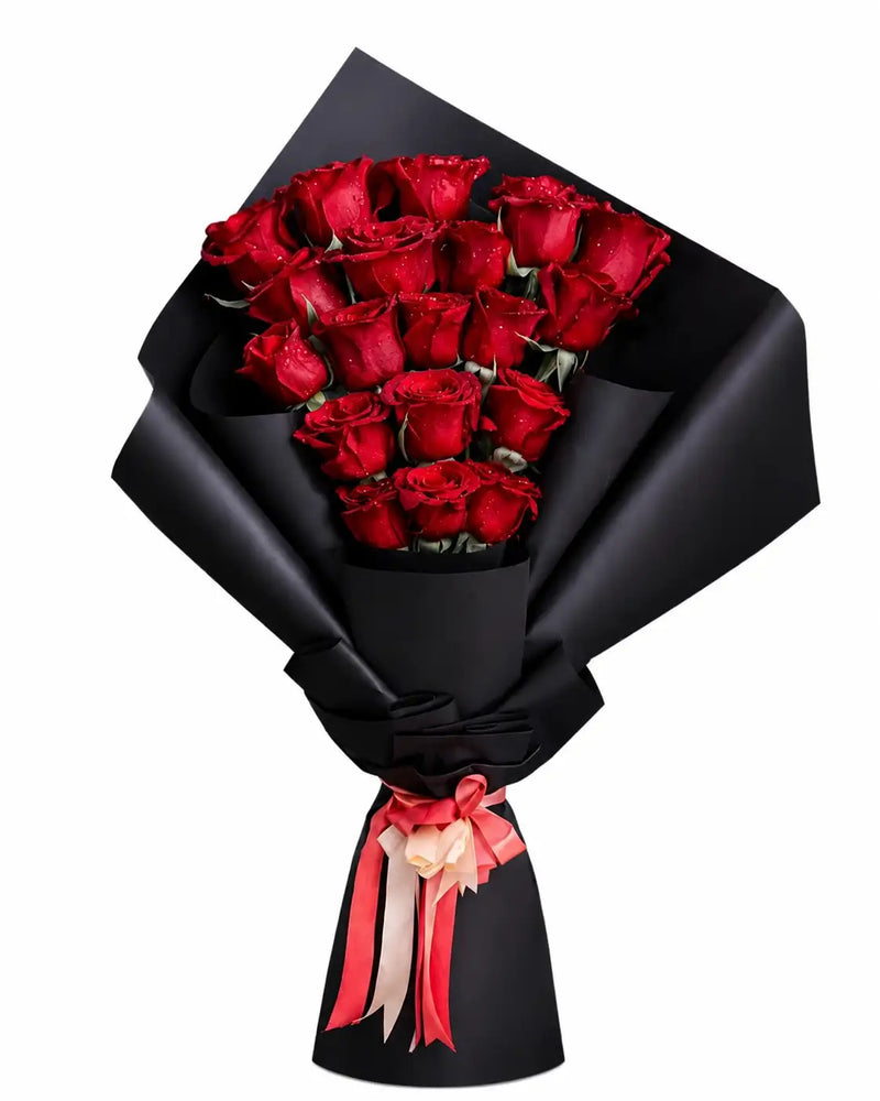 Fresh Red Rose Bouquet That Steals the Spotlight