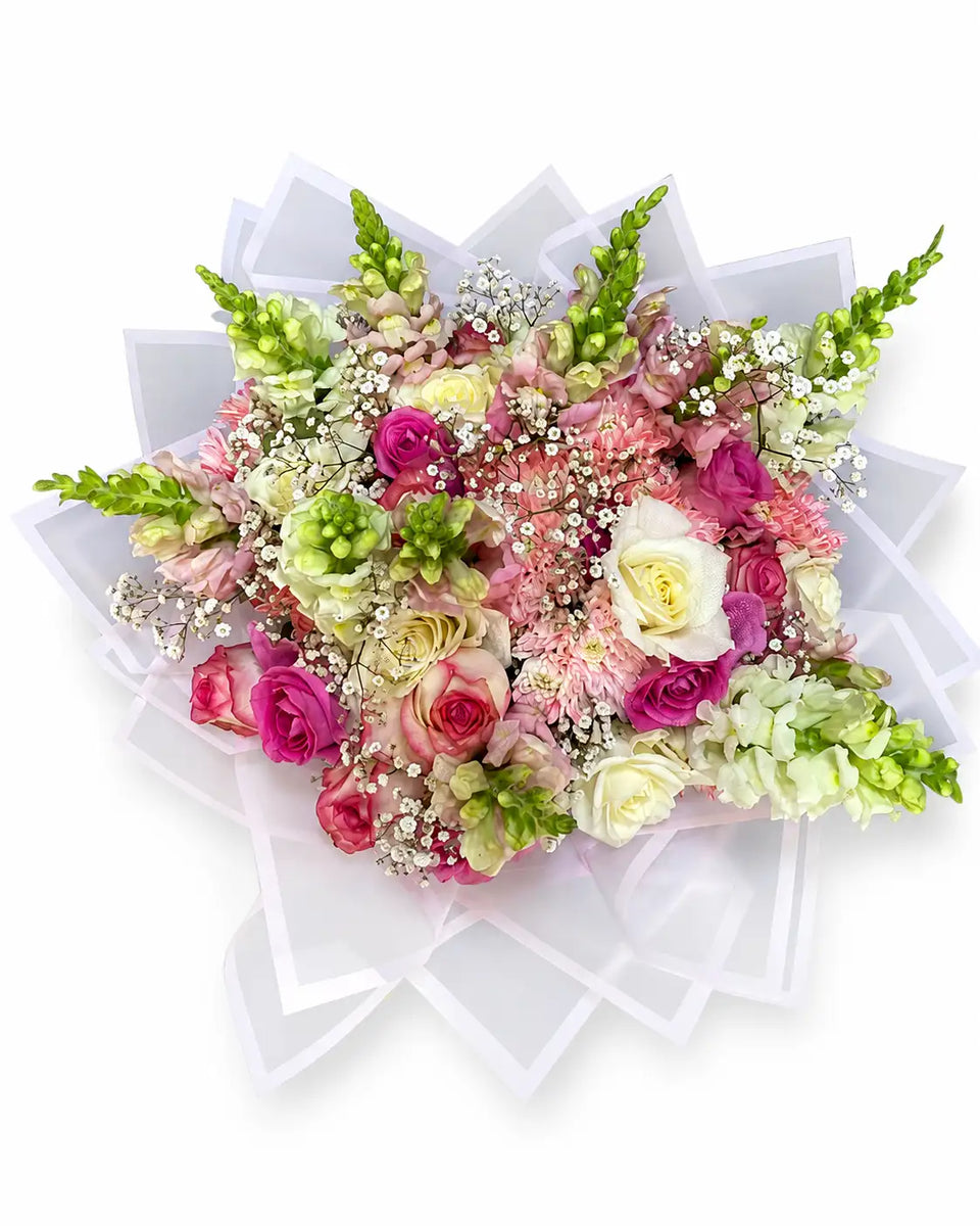 Chic Fresh Bouquet That Steals the Spotlight
